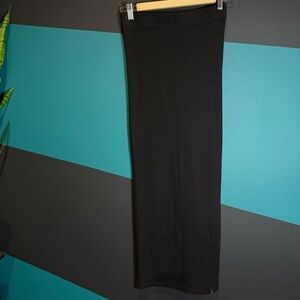 RUDSAK Classic Black Maxi Skirt